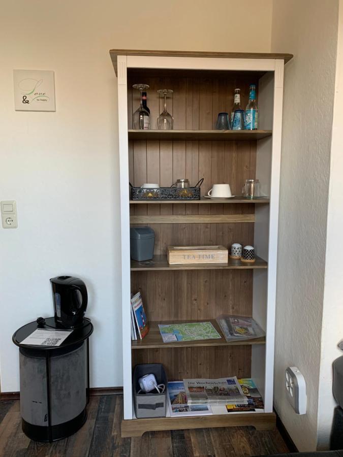 הוסום Privates Ferienzimmer An Der Nordsee מראה חיצוני תמונה